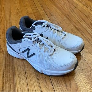 Training Shoes White Gray Mens Size 